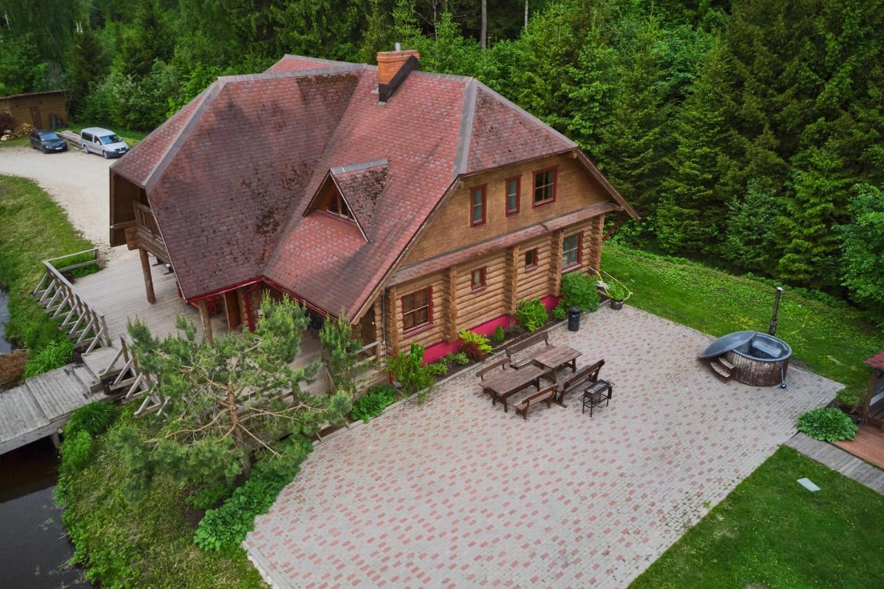 Viesu Nams Krauklisi Villa Tinuzi Exteriör bild